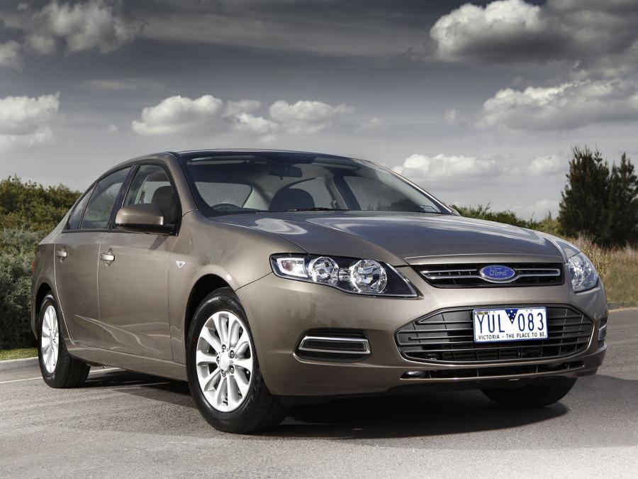  Ford Falcon XT 2011 года  (фото 2 из 12)